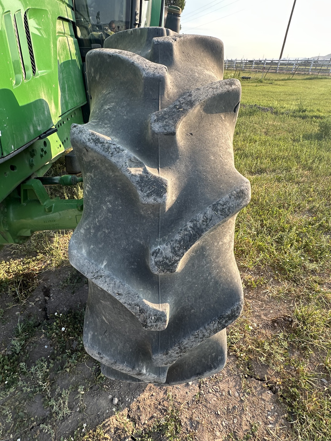 2018 John Deere 6175R Image 16