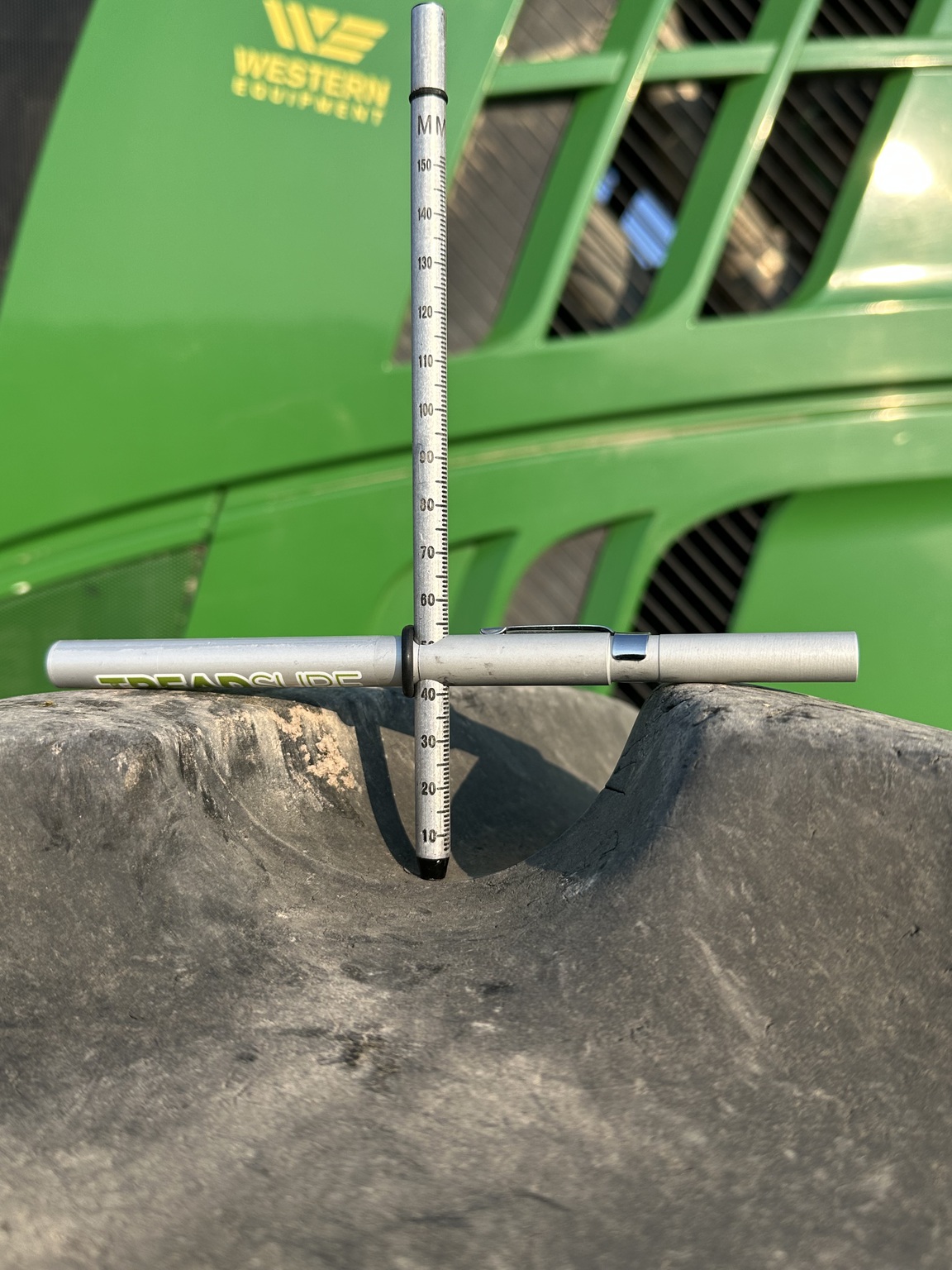 2018 John Deere 6175R Image 17