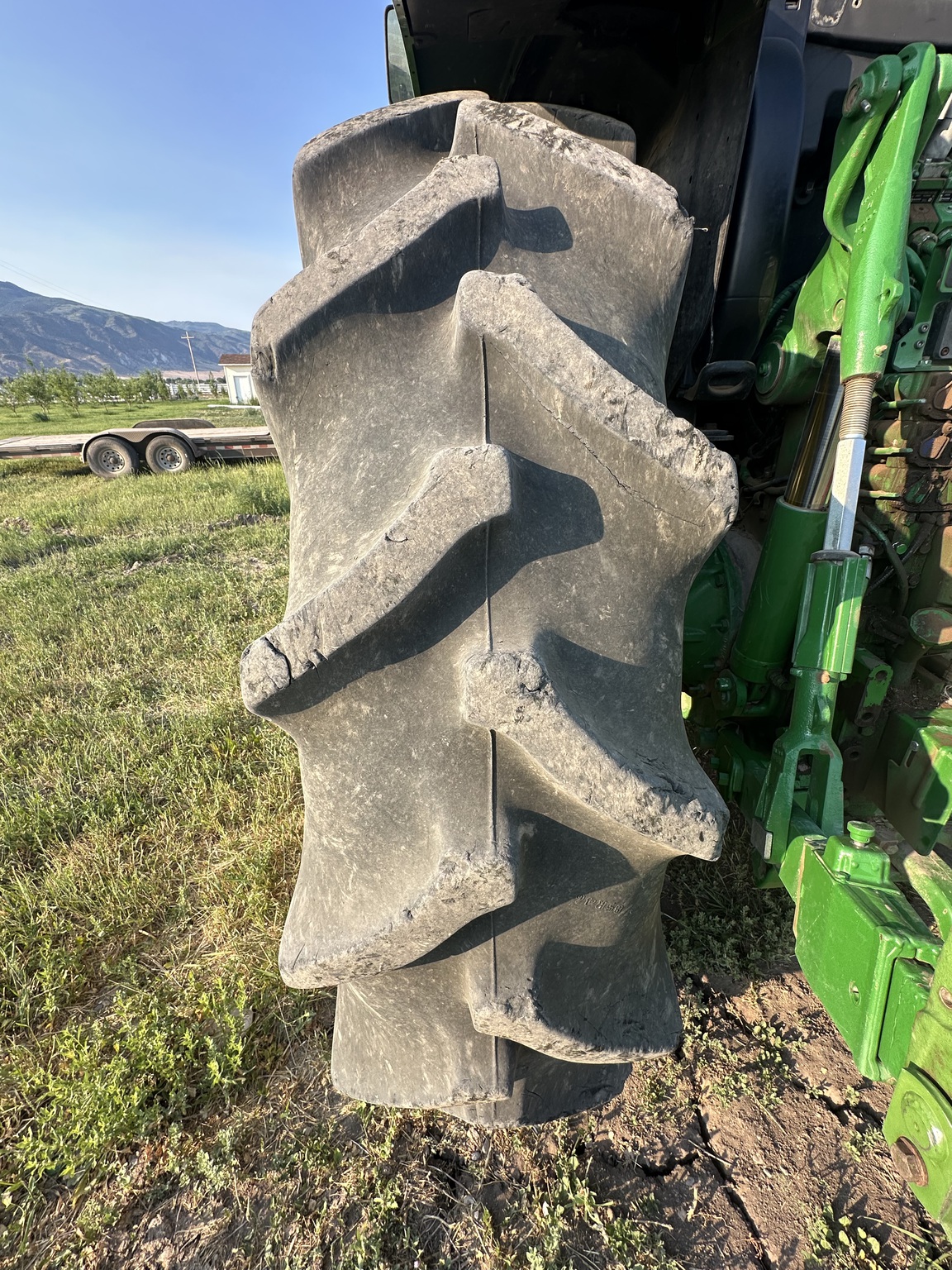 2018 John Deere 6175R Image 19