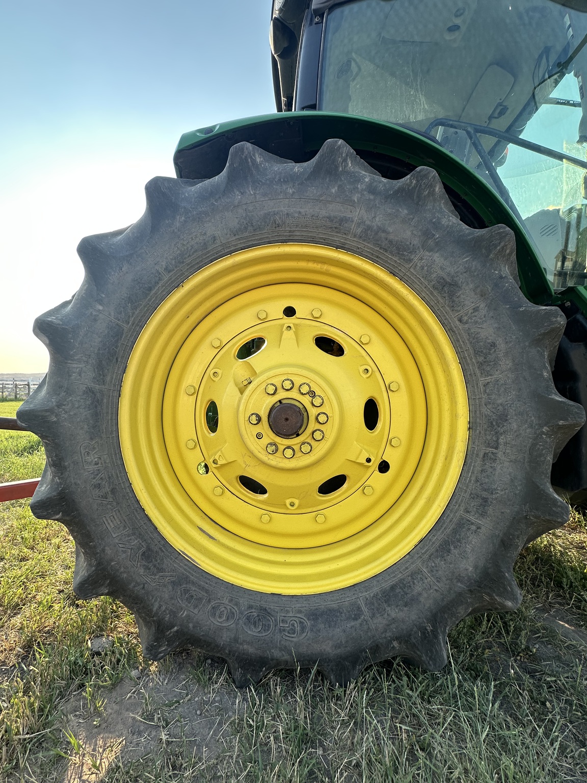 2018 John Deere 6175R Image 21