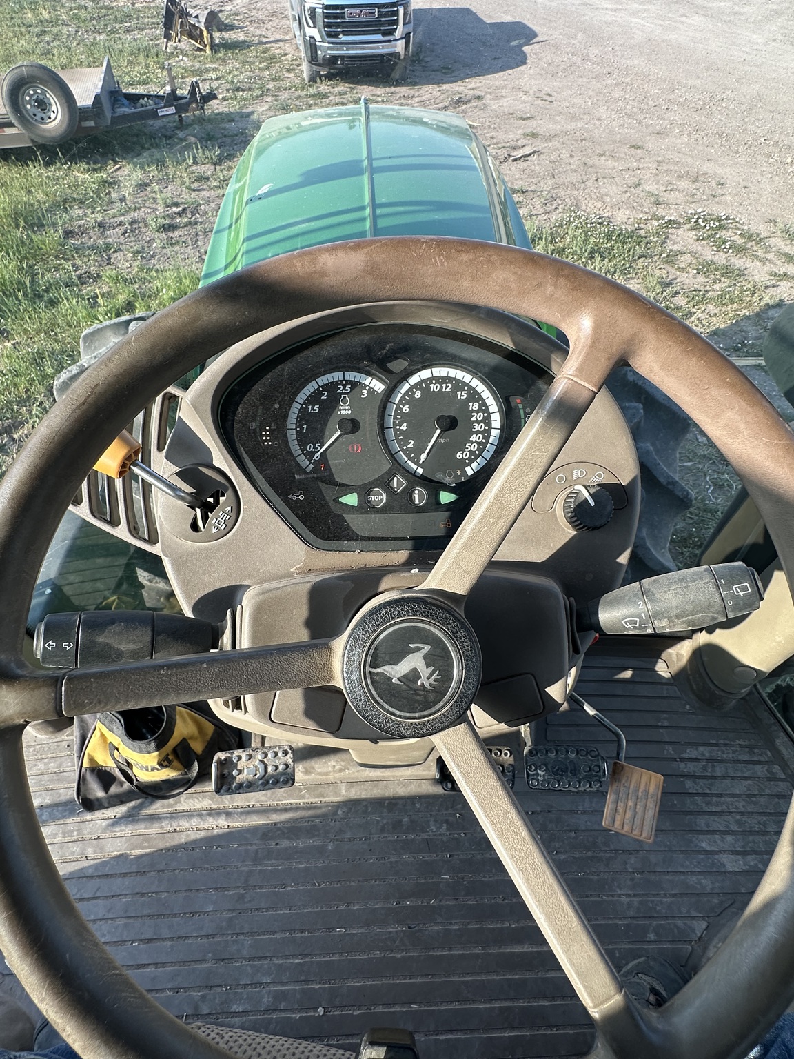 2018 John Deere 6175R Image 30