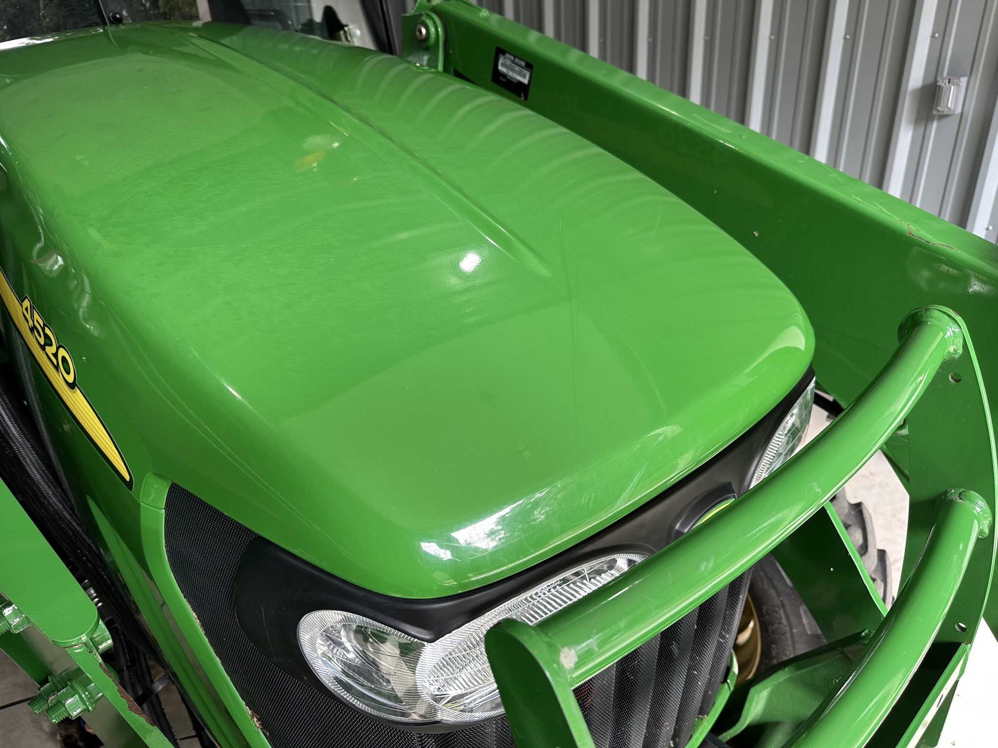 2013 John Deere 4520 Image 9