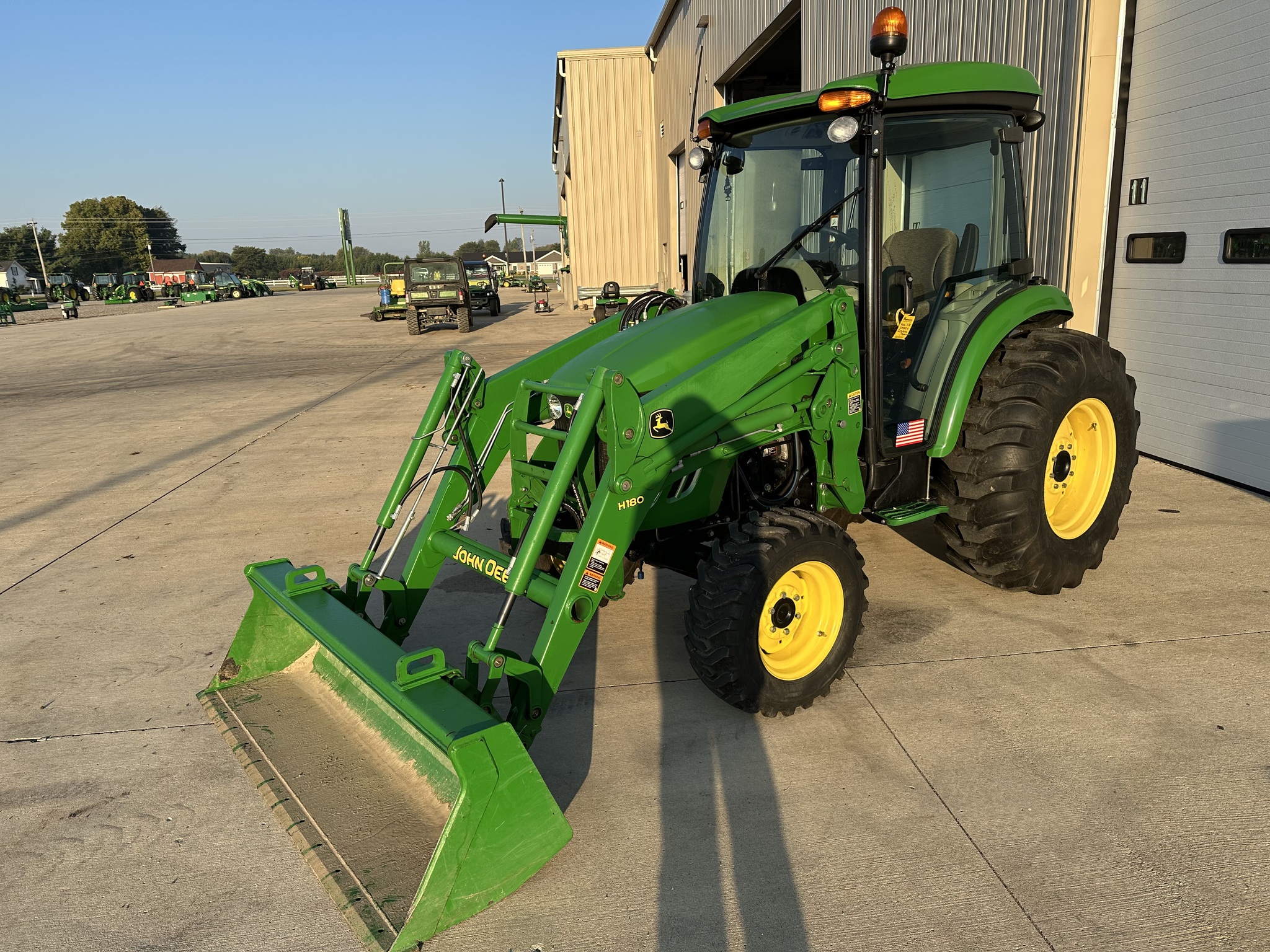 2013 John Deere 4520 Image 3