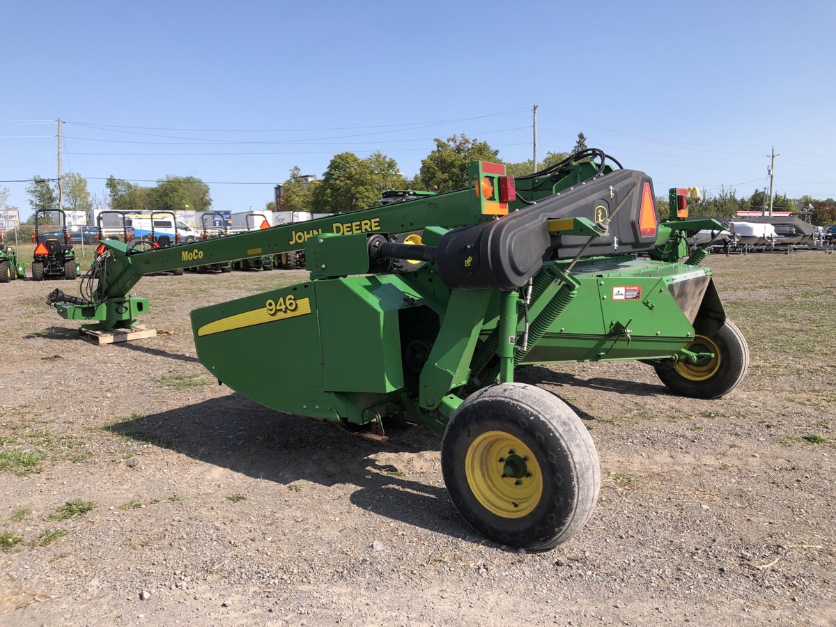 2019 John Deere 946 Image 7