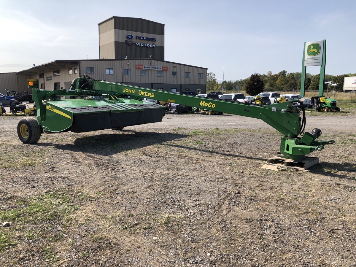 2019 John Deere 946 Image 1