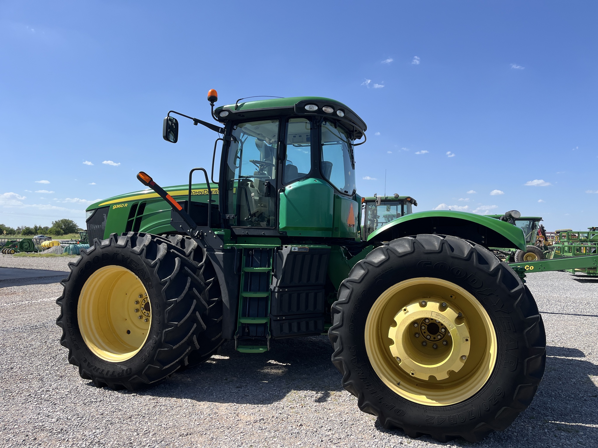 2013 John Deere 9360R Image 4
