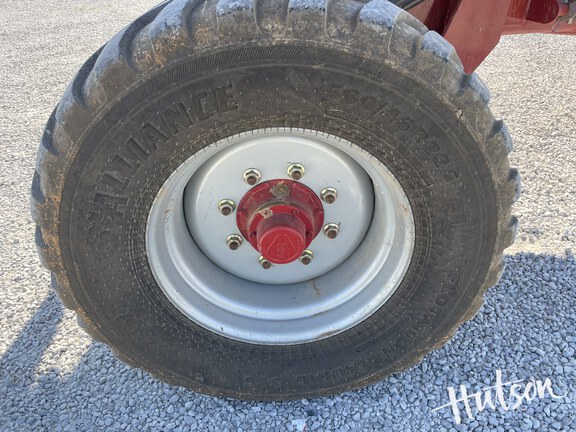 Photo of 2021 Case IH 475