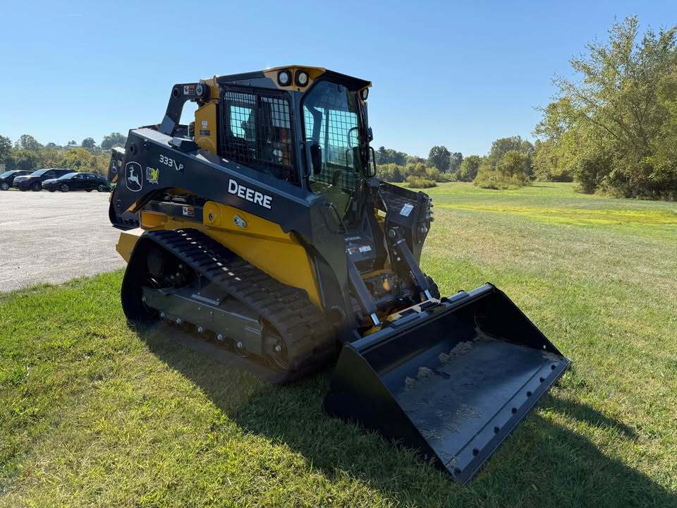 2025 John Deere 333 P Image 7