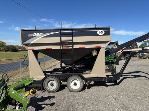 2019 J&M LC390