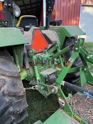 2014 John Deere 5065E