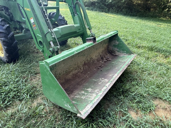 2014 John Deere 5065E