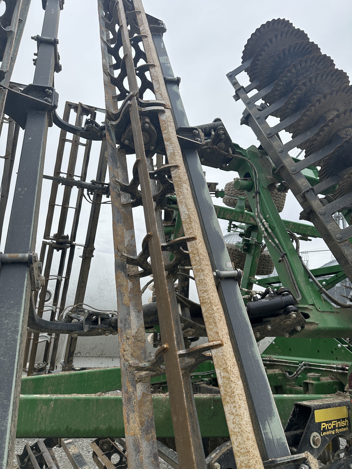 2022 John Deere 2660VT Image 6