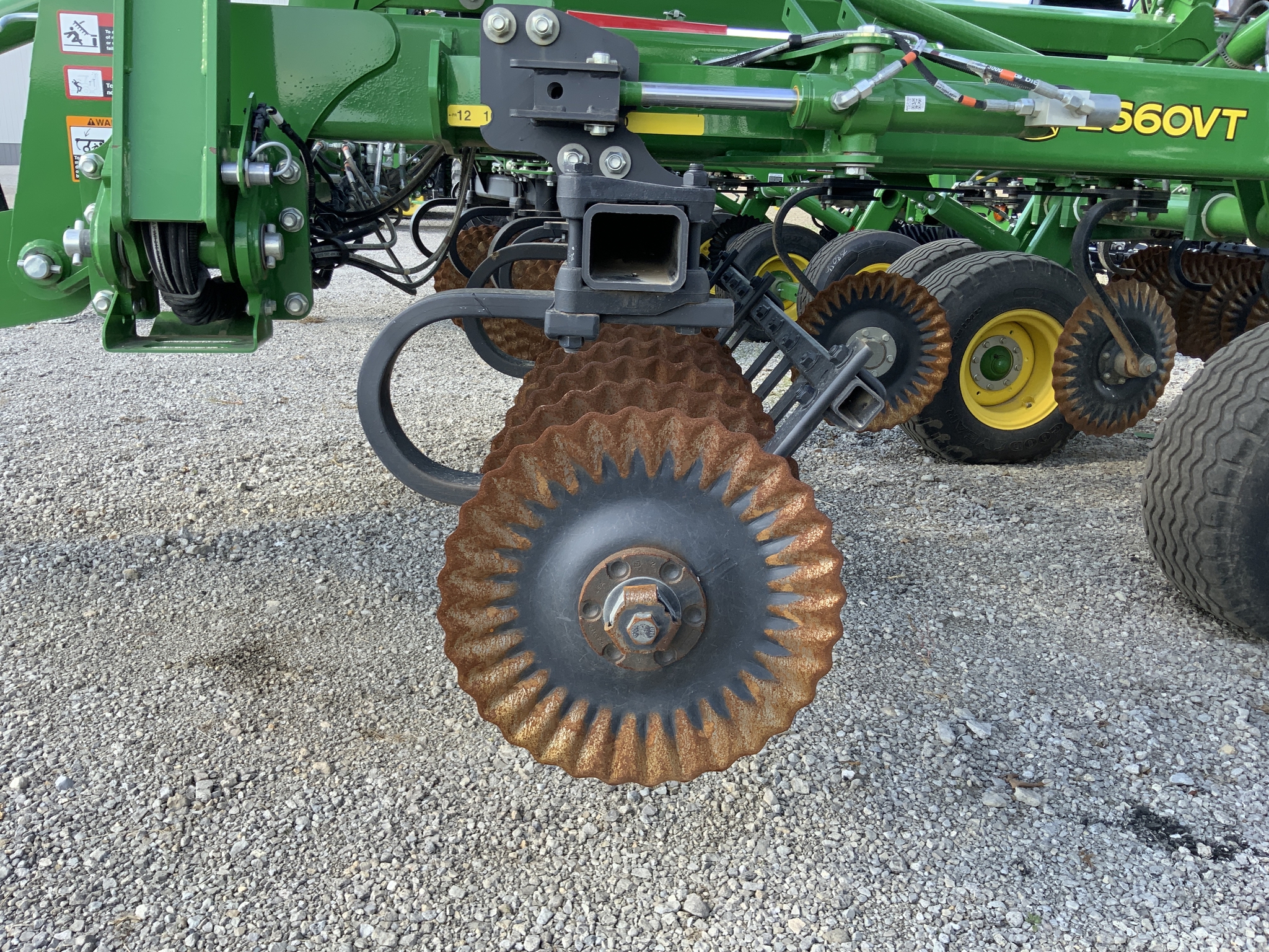 2022 John Deere 2660VT Image 7