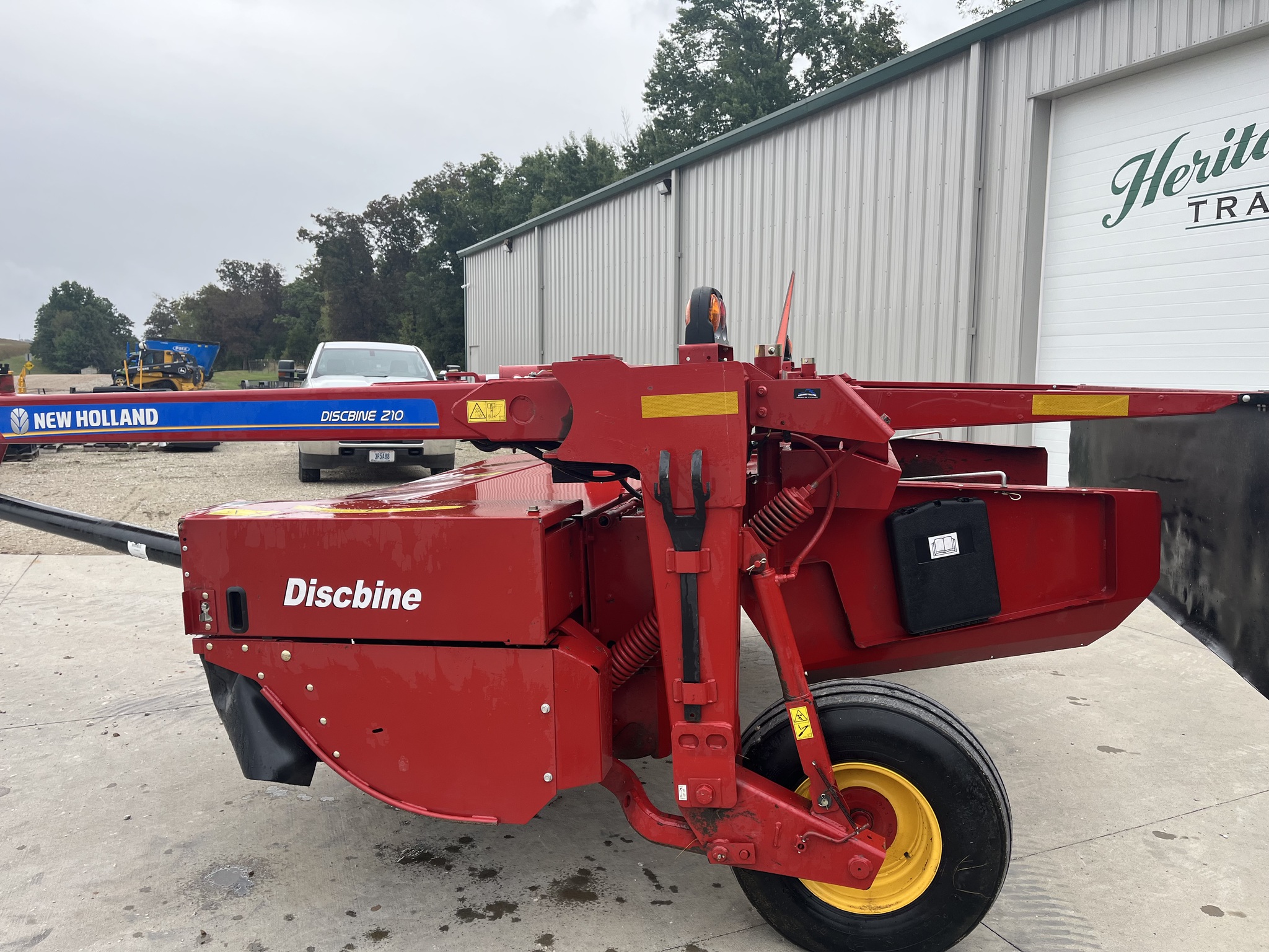  2022 New Holland 210 at Heritage Tractor in Jefferson City, MO
