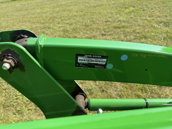 Photo of 2021 John Deere 3038E