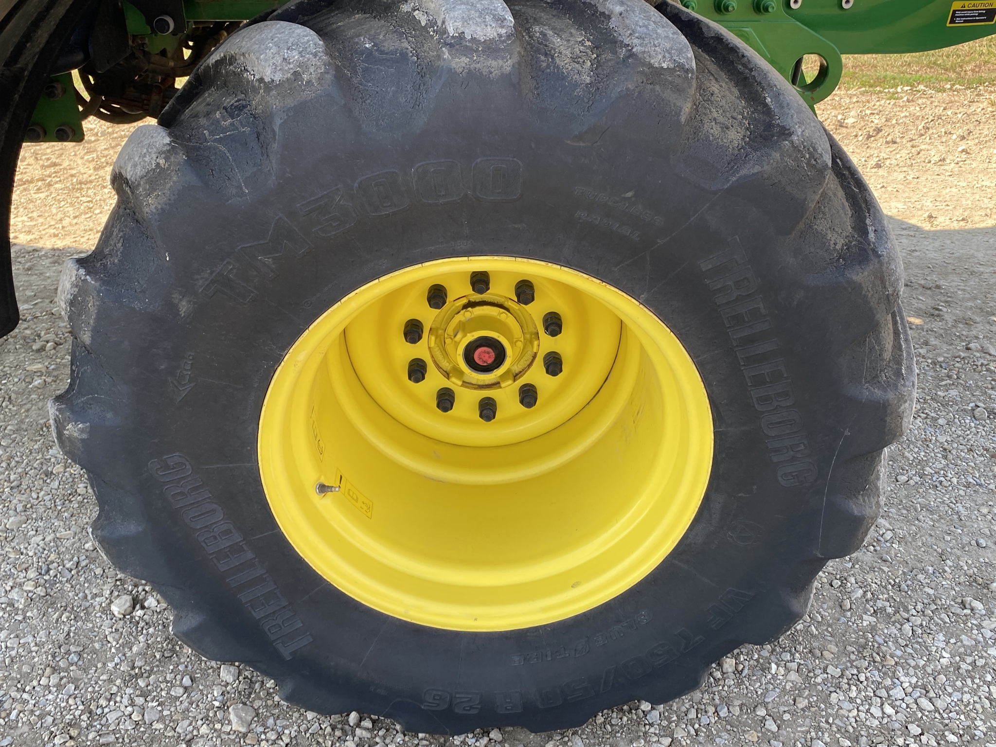 2022 John Deere 800R Image 11