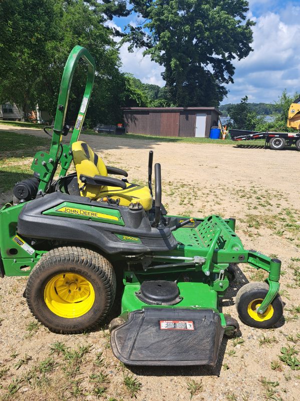 2018 John Deere Z950M Image 2