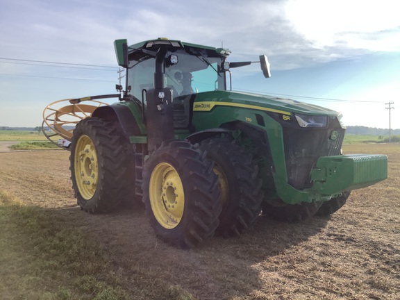 Photo of 2024 John Deere 8R 370