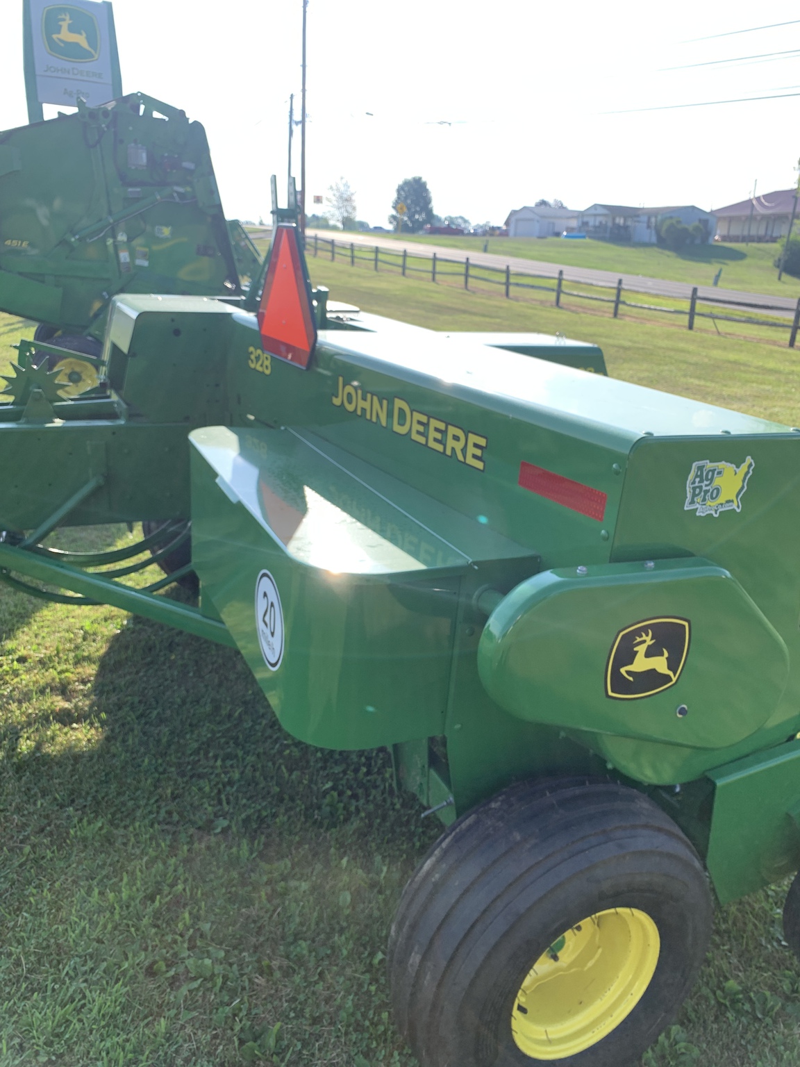 2025 John Deere 328 Image 4