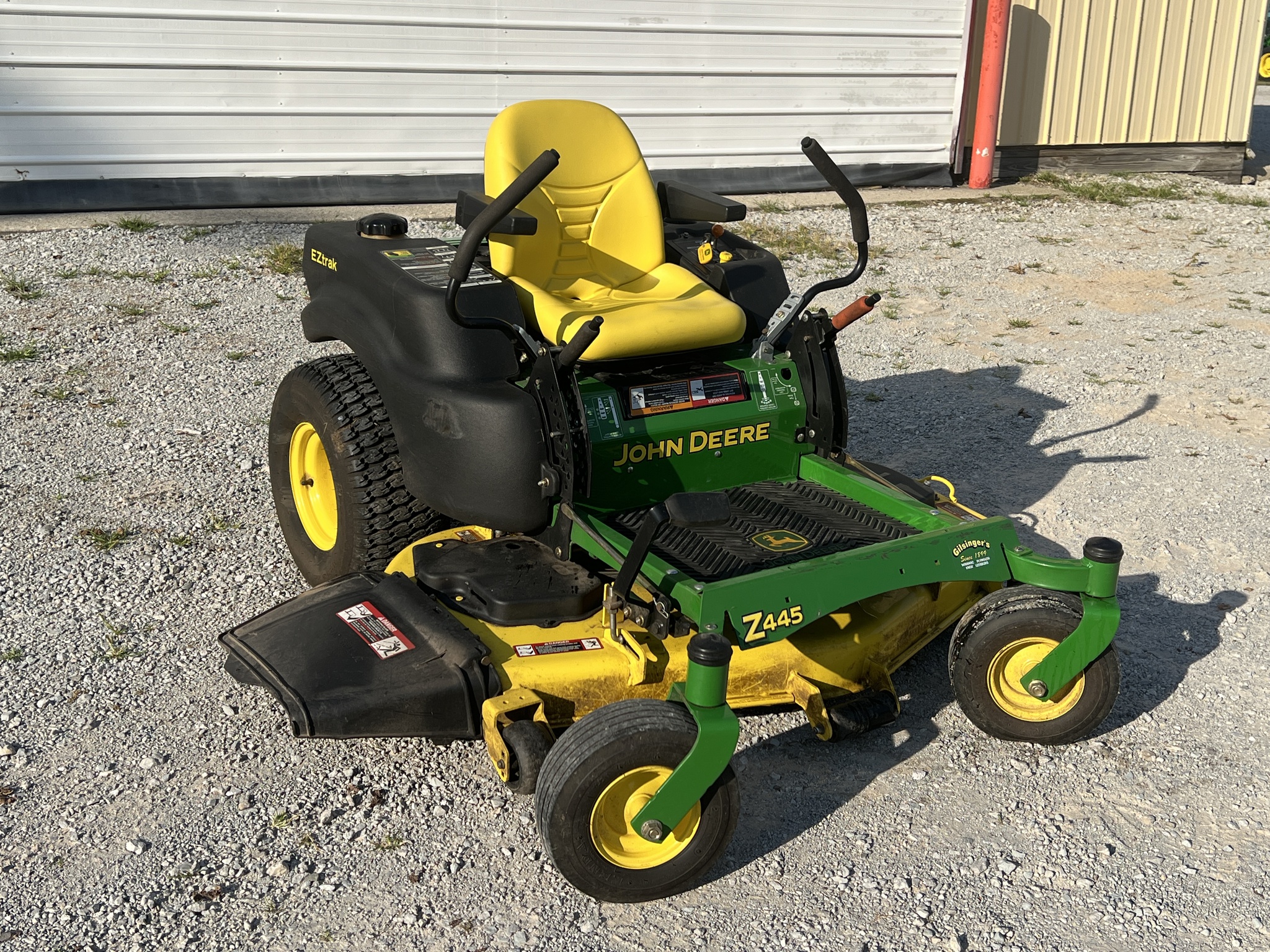 2009 John Deere Z445 Image 1