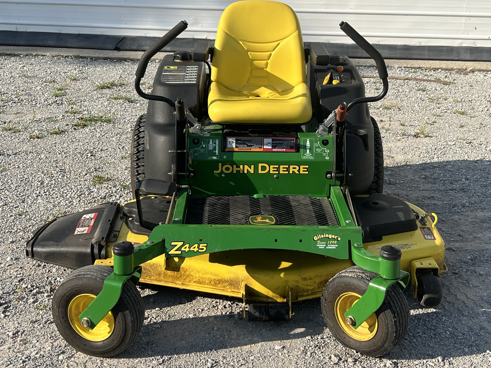 2009 John Deere Z445 Image 8