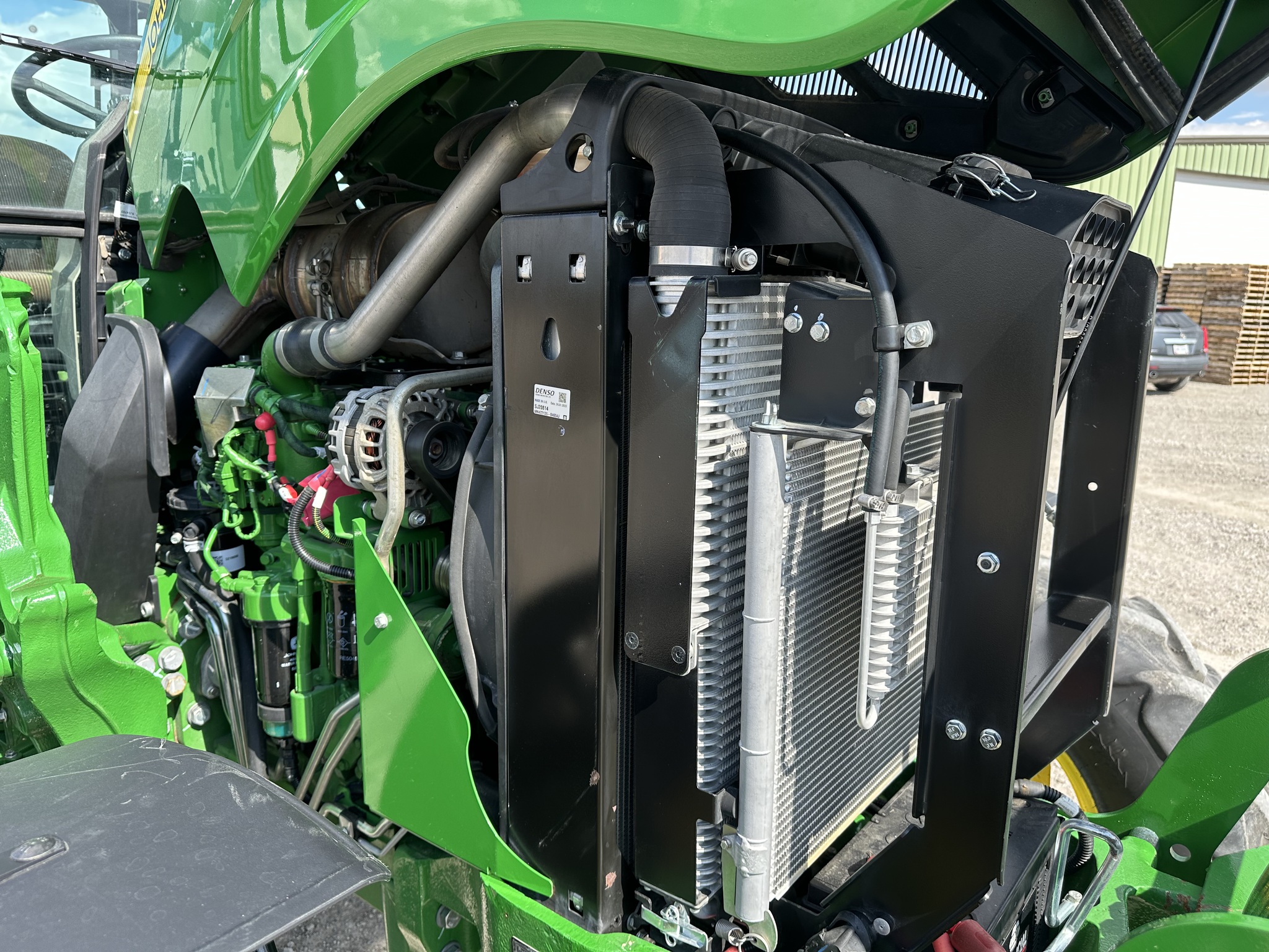 2023 John Deere 6120E Image 18