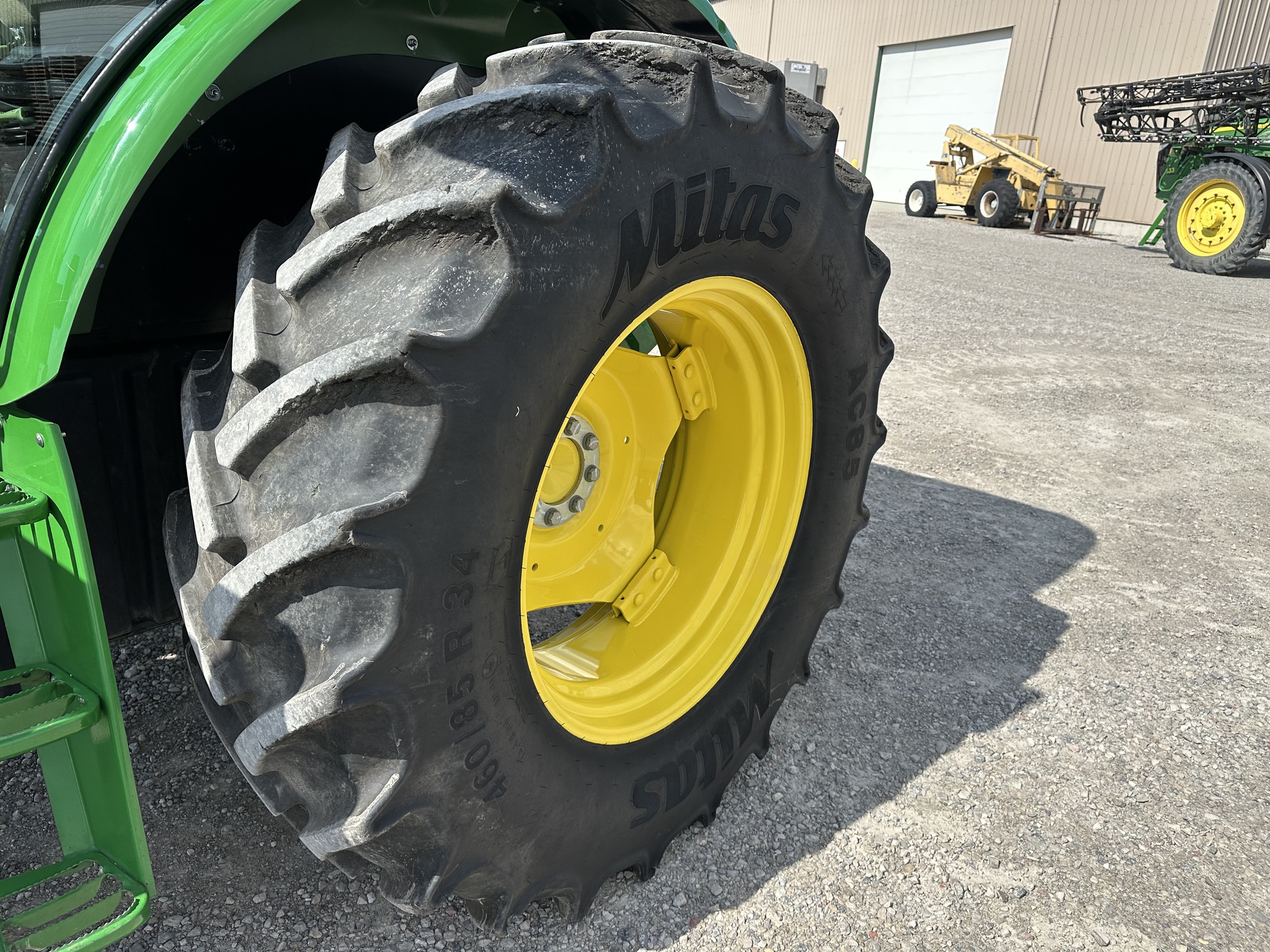 2023 John Deere 6120E Image 13
