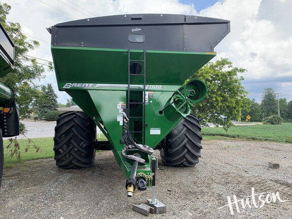 Photo of 2024 Brent V1100