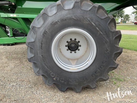 Photo of 2024 Brent V1100