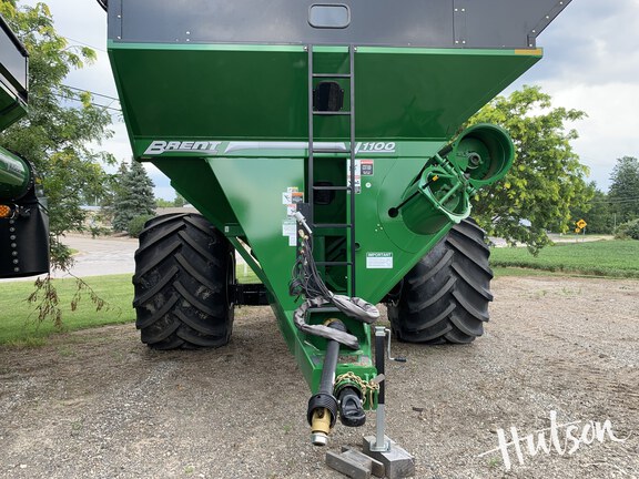 Photo of 2024 Brent V1100