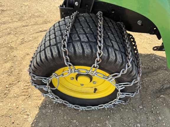 2015 John Deere X324 - Photo13