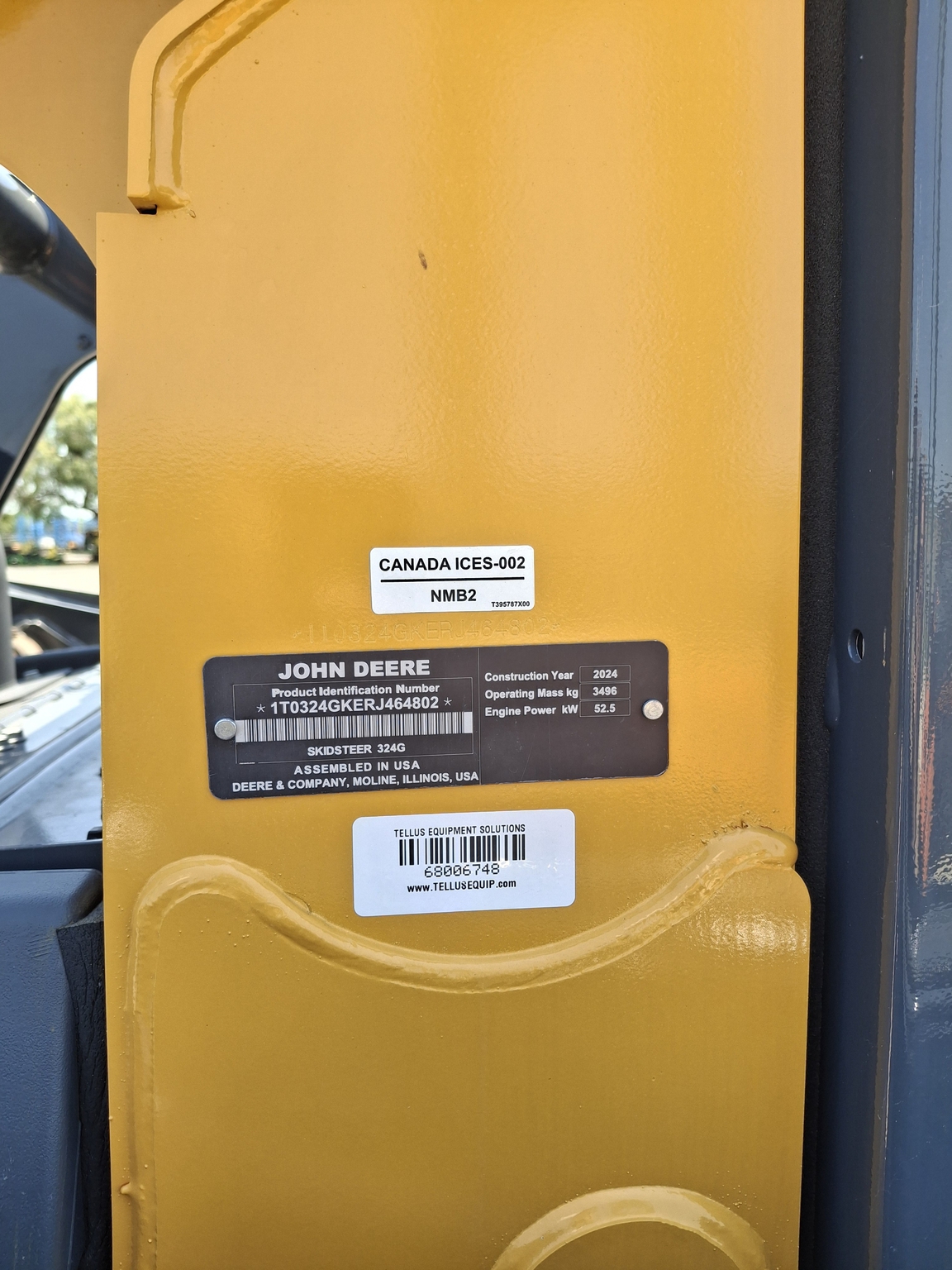 2024 John Deere 324G Image 6