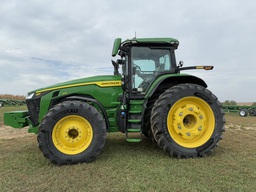 2023 John Deere 8R 370
