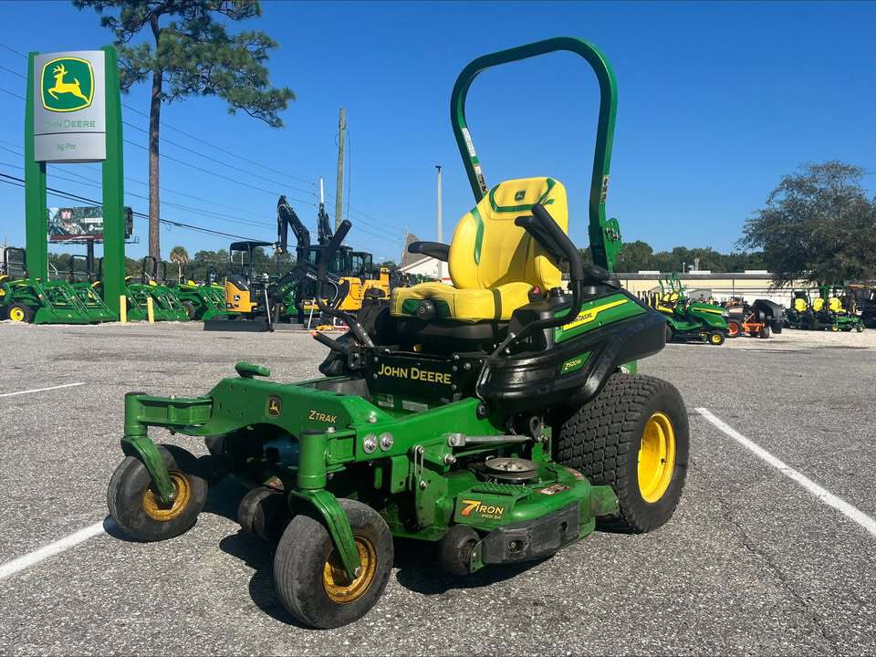 2024 John Deere Z920M Image 4