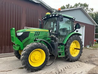 2013 John Deere 6125R Utility Tractors