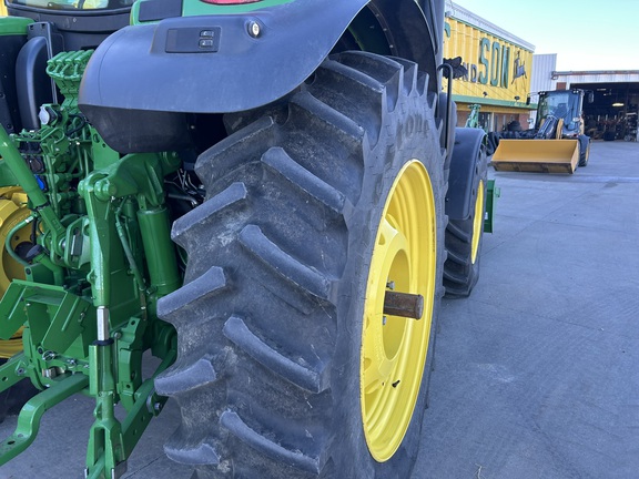 2023 John Deere 6R 155 (18th thumbnail)