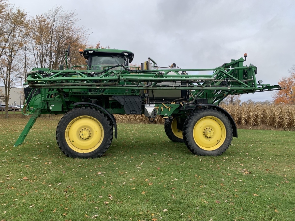 2015 John Deere R4038 Image 3