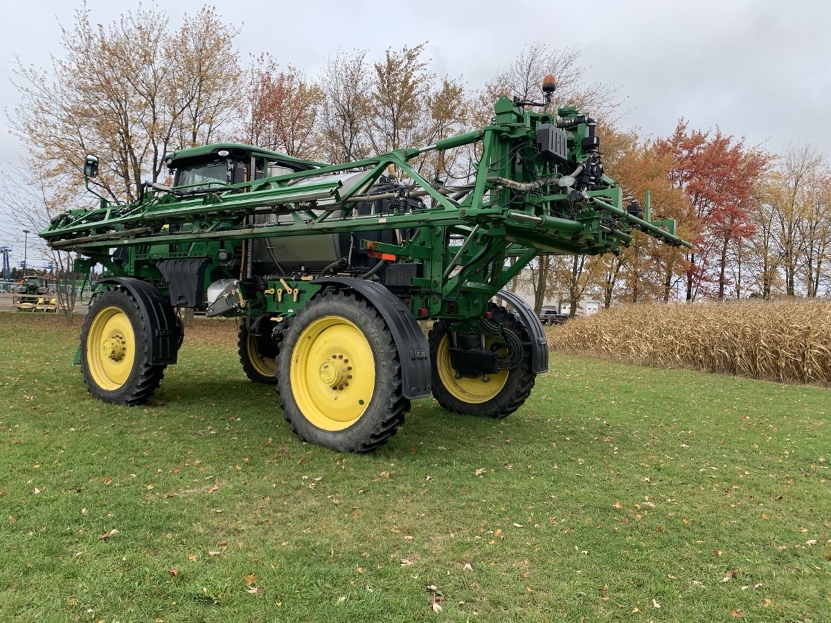 2015 John Deere R4038 Image 5