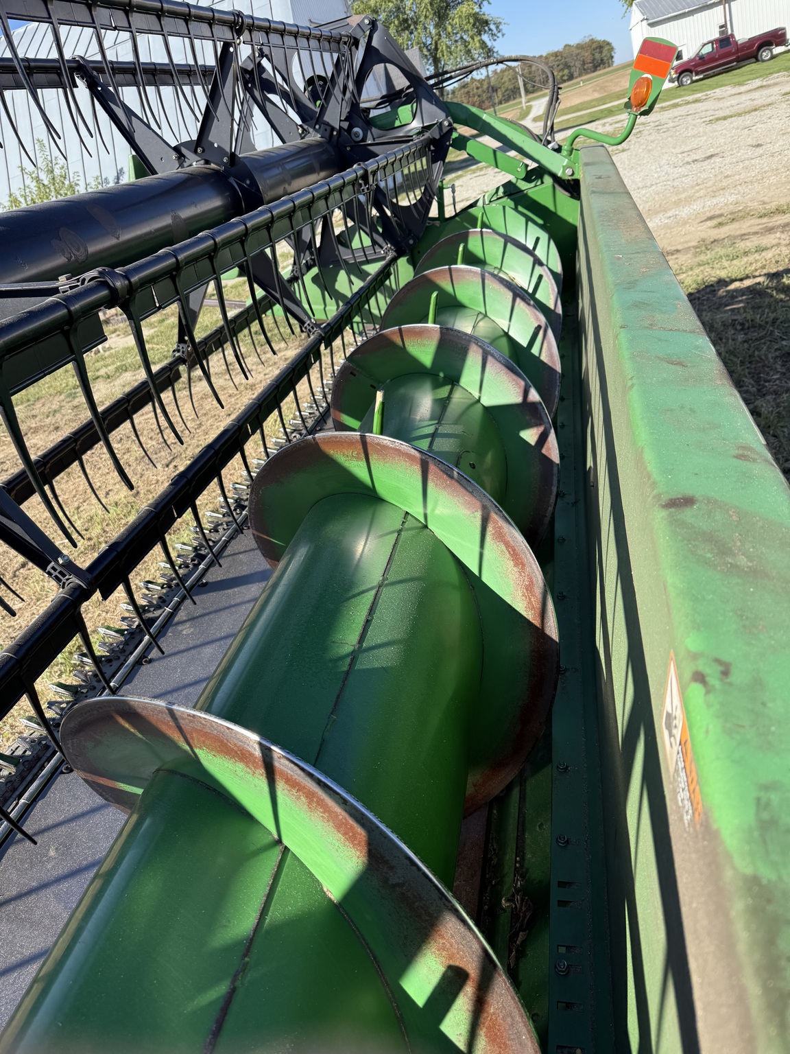2011 John Deere 635F Image 5