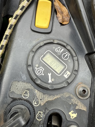 2023 John Deere Z930M