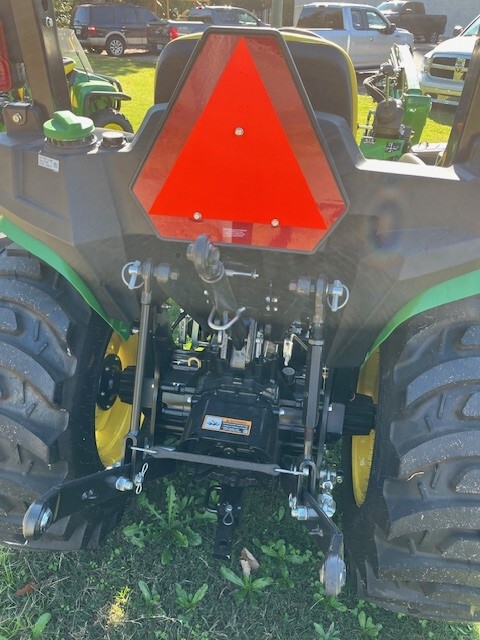 2024 John Deere 3025E Image 11