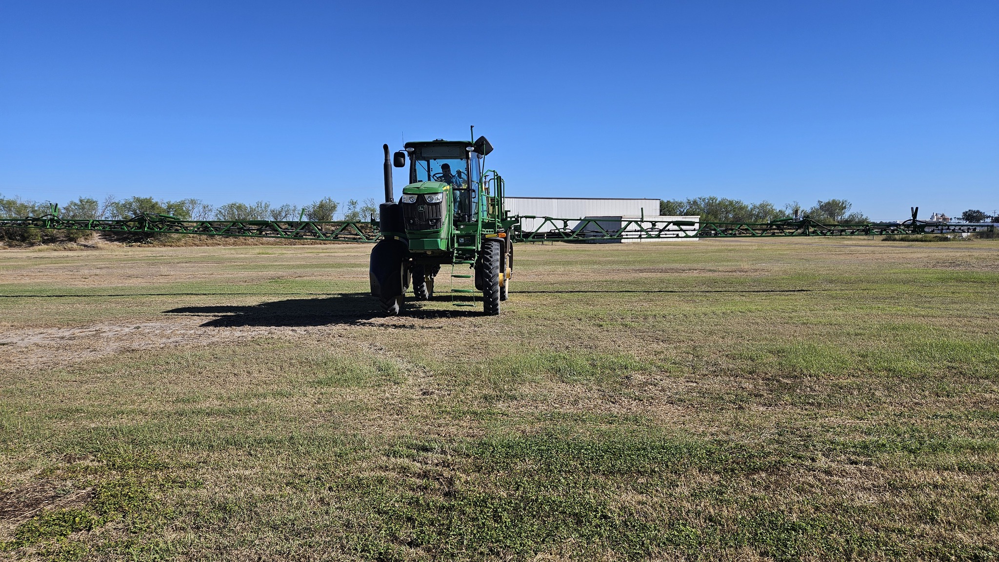 2022 John Deere R4023 Image 1