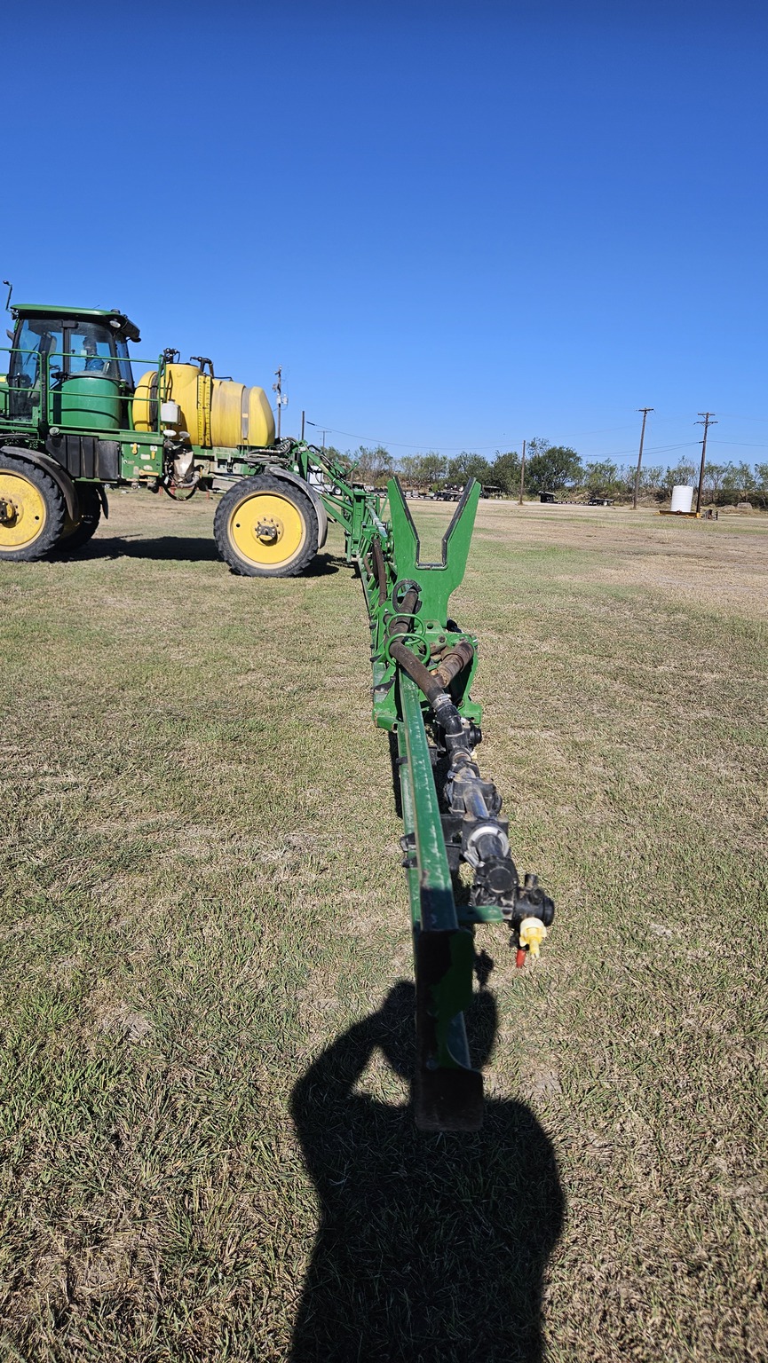 2022 John Deere R4023 Image 13