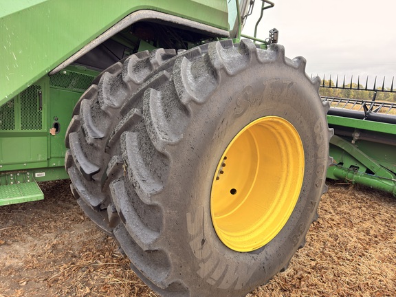 Photo of 2023 John Deere X9 1000