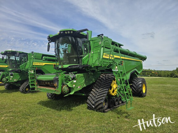 Photo of 2023 John Deere X9 1000