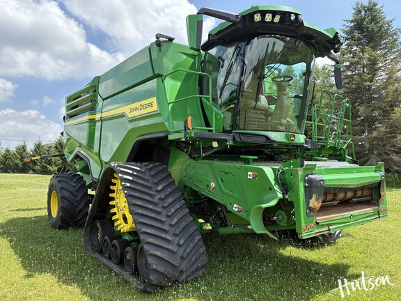 Photo of 2023 John Deere X9 1000