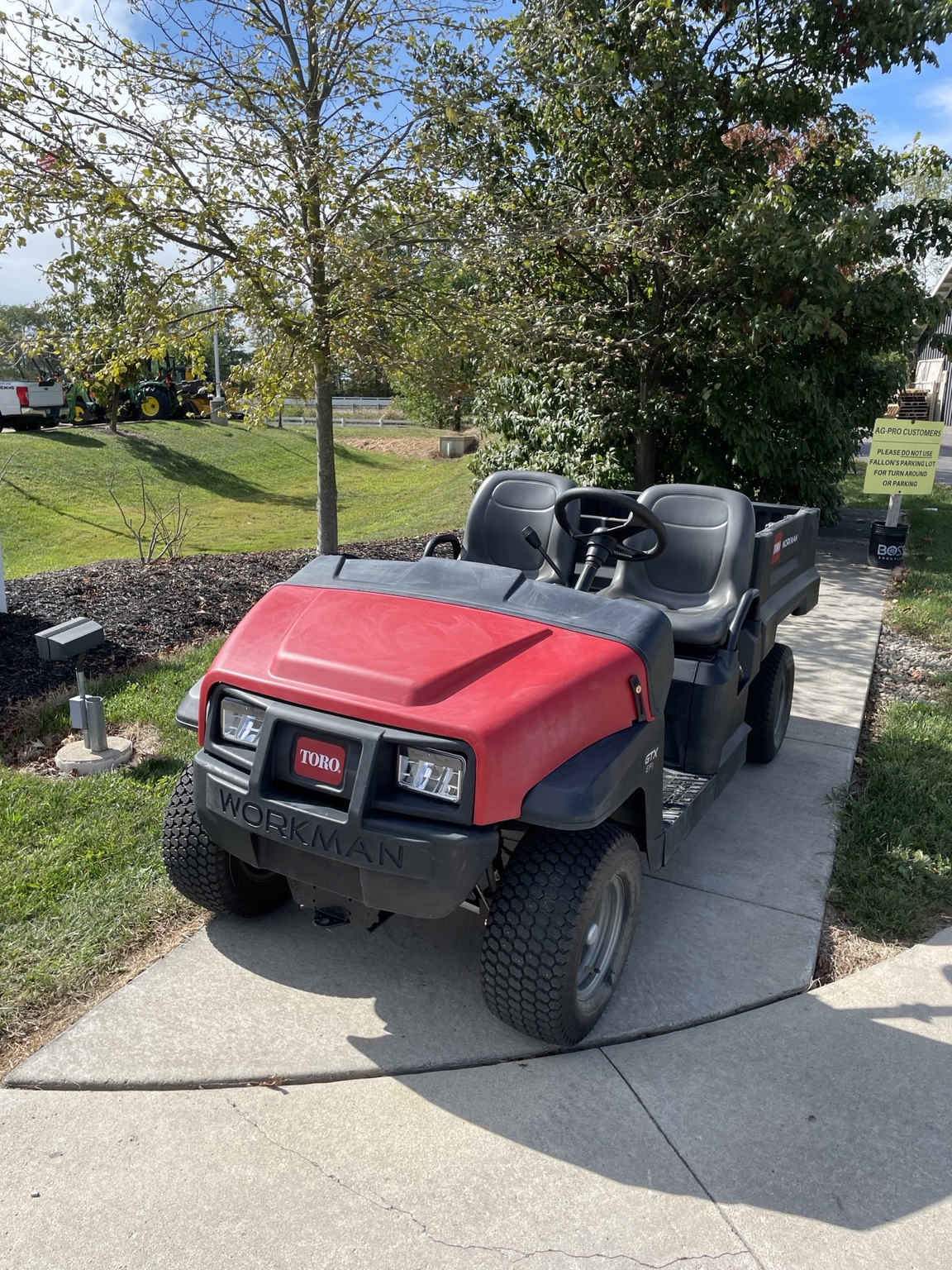 2019 Toro WORKMAN Image 2