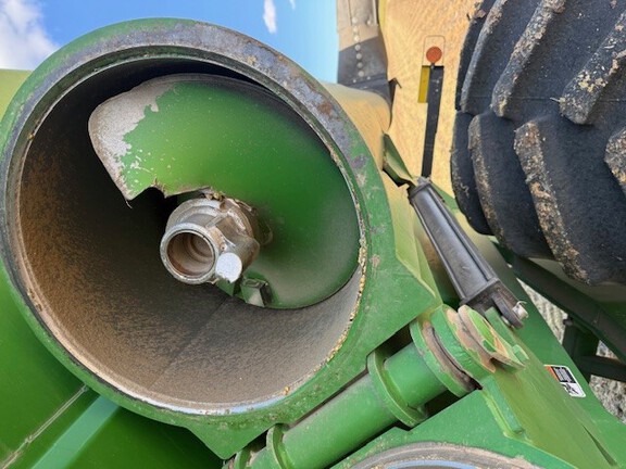 2010 Brent 1082 (8th thumbnail)