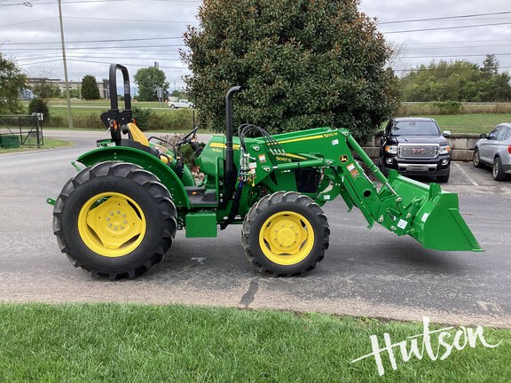 Photo of 2024 John Deere 5067E