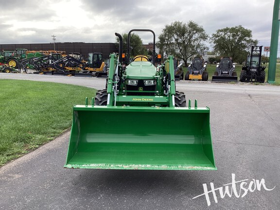 Photo of 2024 John Deere 5067E